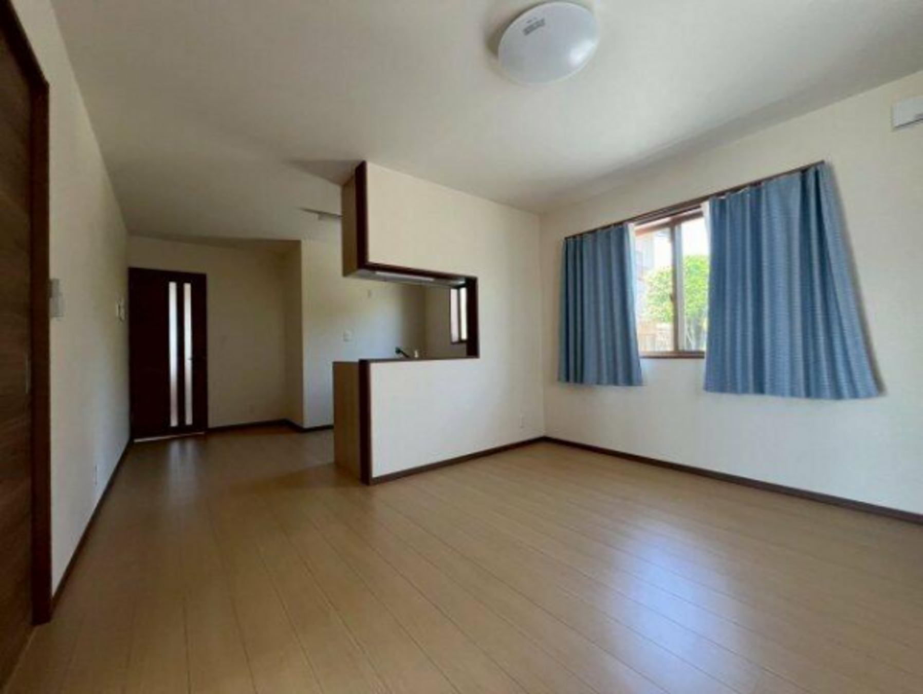 真岡市長田、中古一戸建ての居間画像です