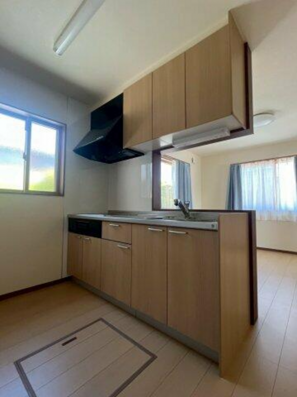 真岡市長田、中古一戸建てのキッチン画像です
