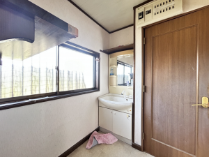 真岡市西田井、中古一戸建ての洗面画像です
