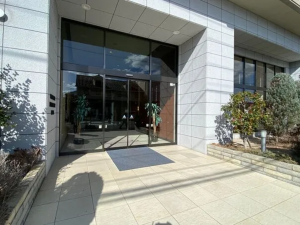 真岡市大谷台町、マンションのエントランス画像です