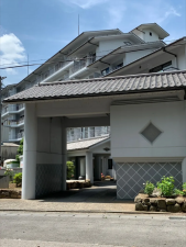 芳賀郡益子町大字益子、マンションの外観画像です