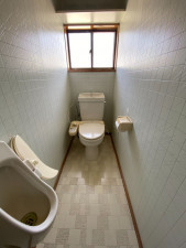 真岡市熊倉、中古一戸建てのトイレ画像です