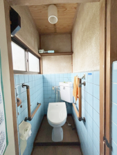 真岡市久下田西、中古一戸建てのトイレ画像です