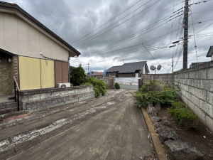真岡市久下田西、中古一戸建ての駐車場画像です