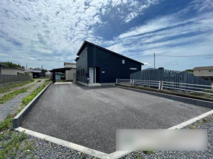 河内郡上三川町上蒲生、中古一戸建ての駐車場画像です