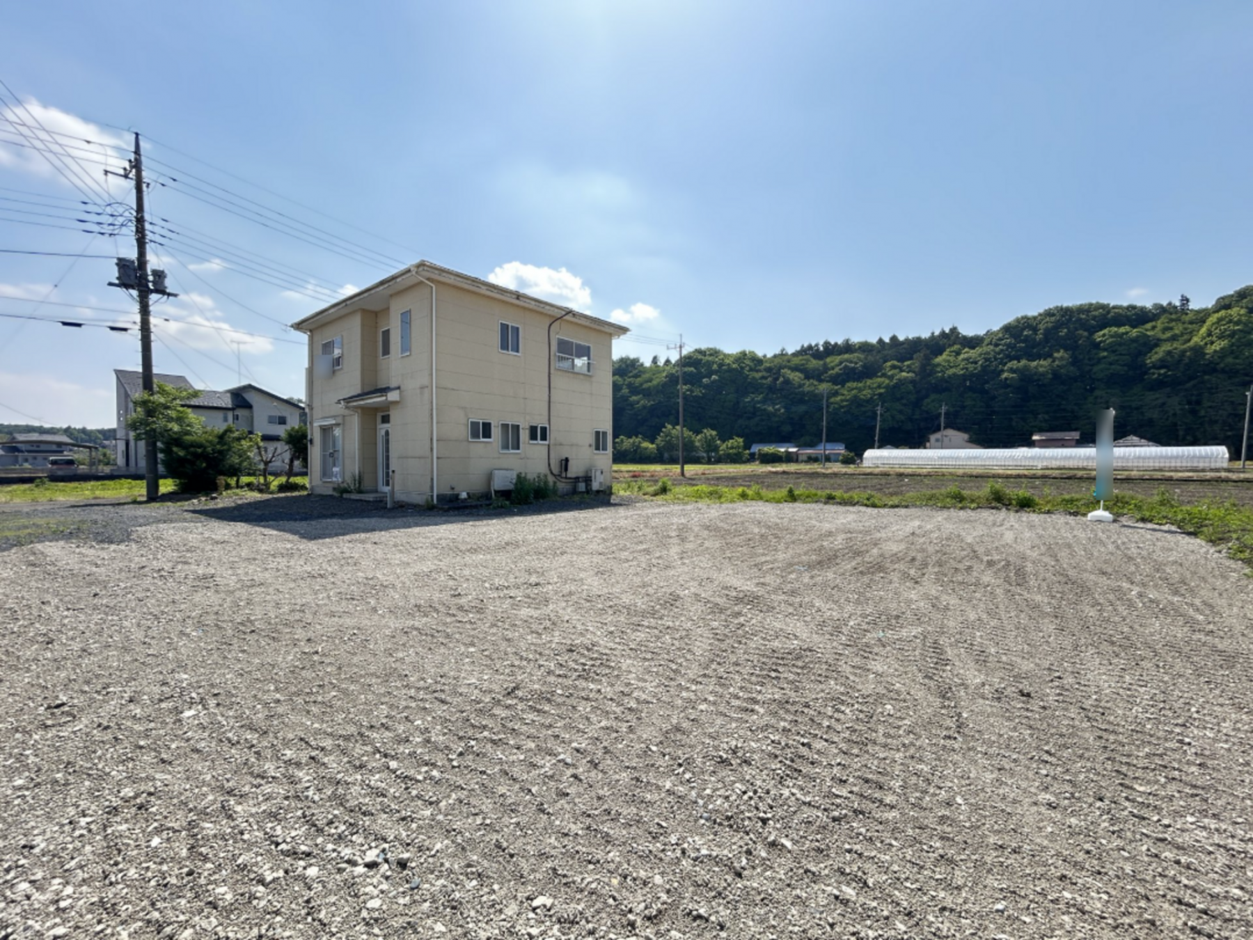 真岡市堀内、中古一戸建ての駐車場画像です