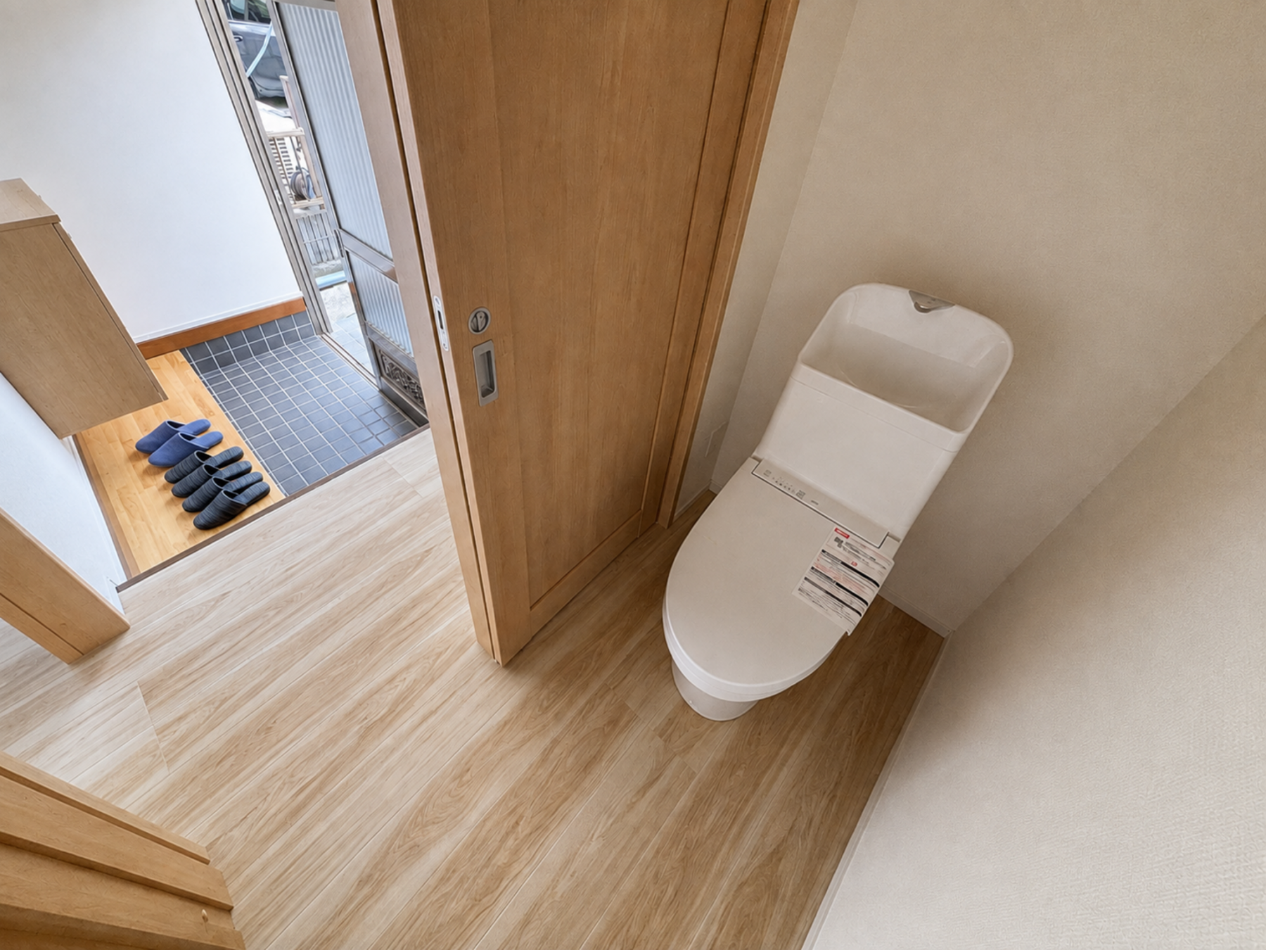 真岡市熊倉町、中古一戸建てのトイレ画像です