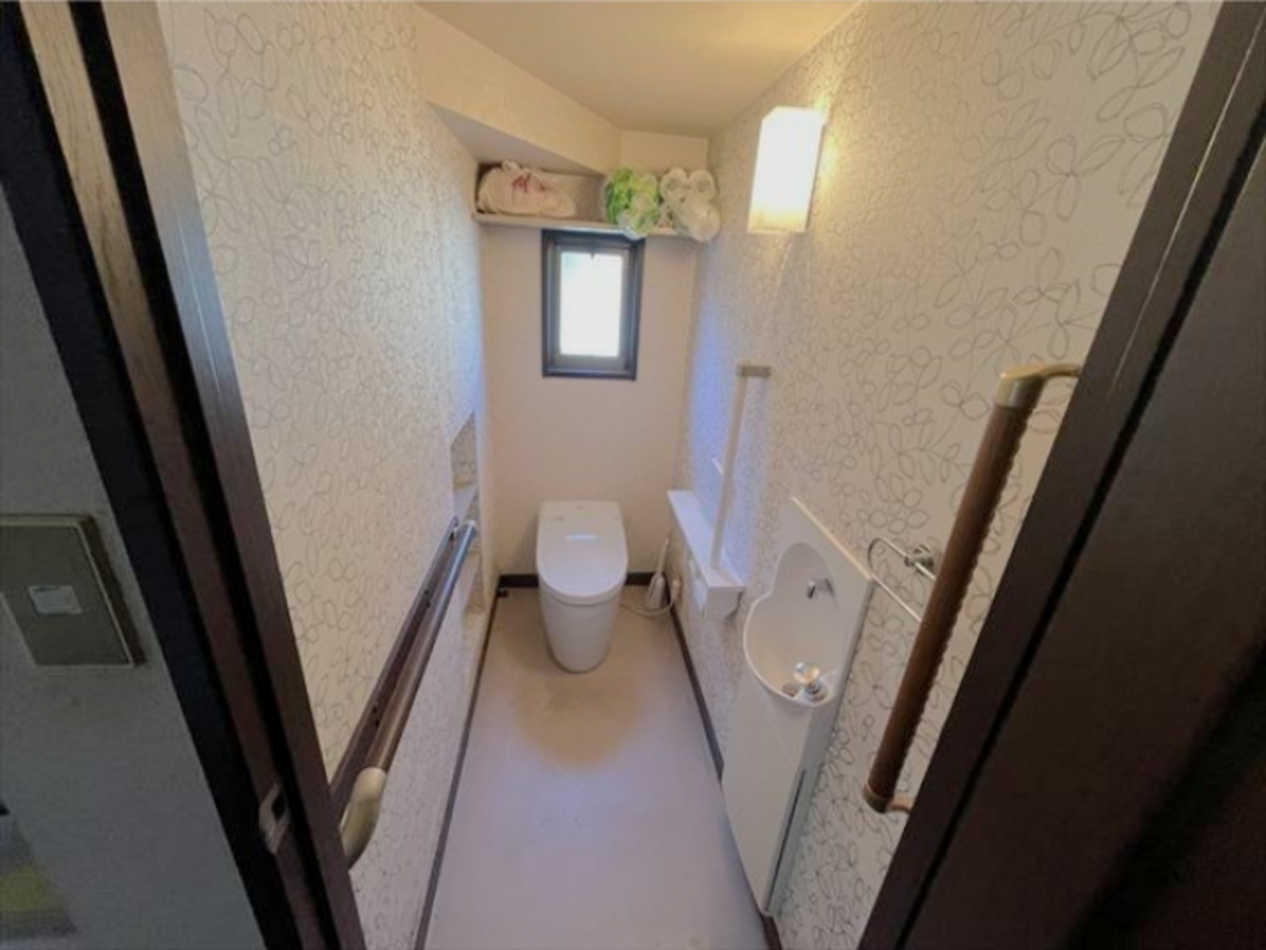 真岡市高勢町、中古一戸建てのトイレ画像です