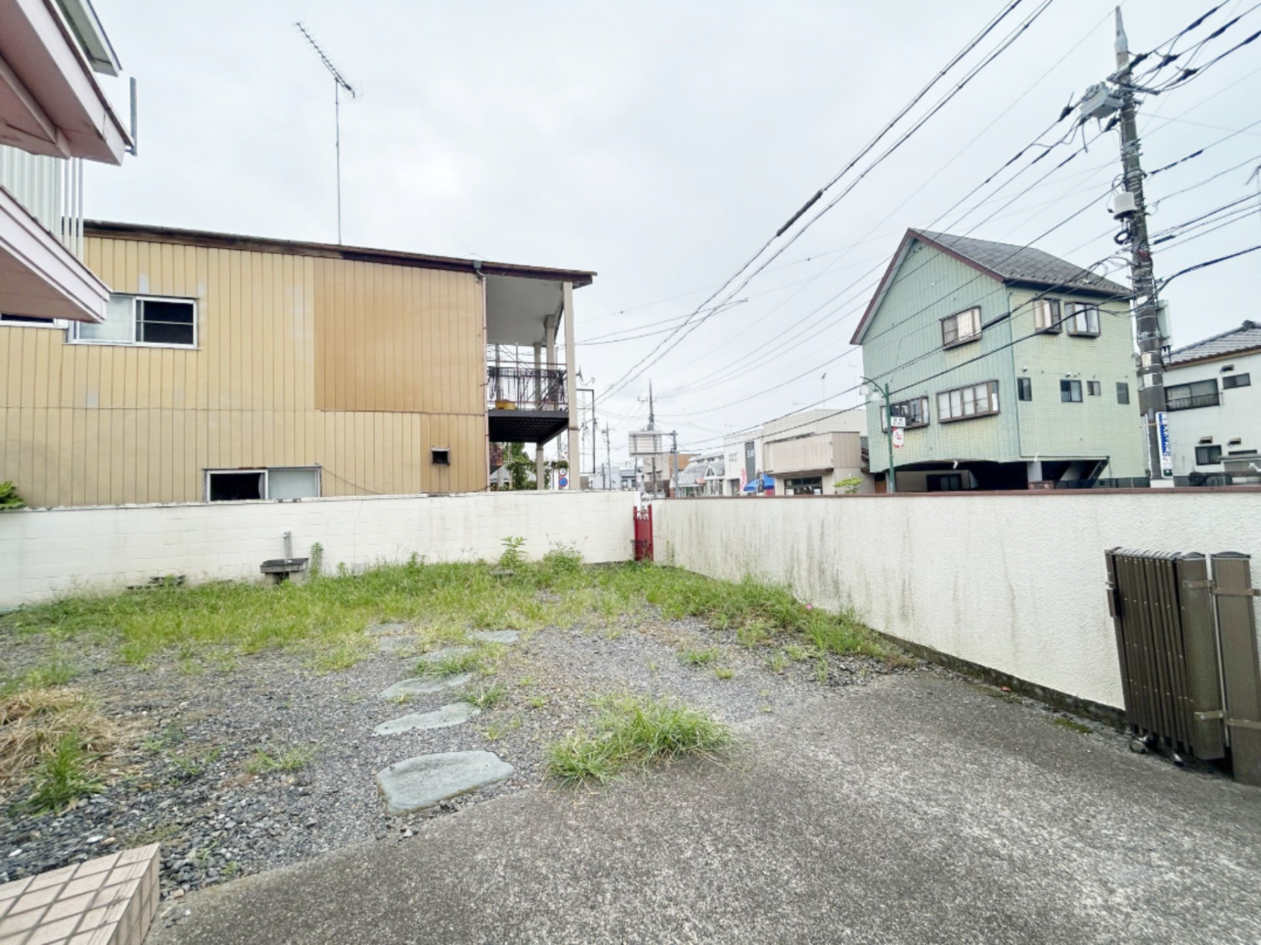 真岡市田町、中古一戸建ての駐車場画像です
