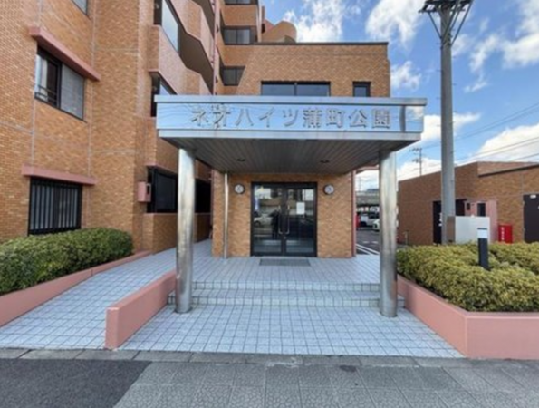 仙台市若林区蒲町東、マンションの画像です