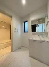 仙台市若林区文化町、新築一戸建ての画像です