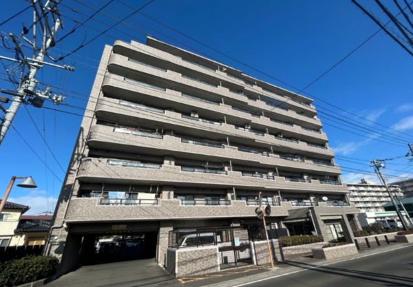 仙台市若林区中倉、マンションの画像です