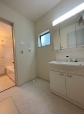 仙台市若林区上飯田、新築一戸建ての画像です