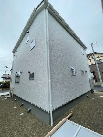 仙台市若林区上飯田、新築一戸建ての画像です