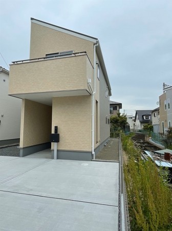 仙台市若林区上飯田、新築一戸建ての画像です