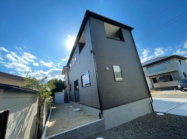 仙台市若林区遠見塚、新築一戸建ての画像です