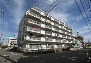 仙台市若林区新寺、マンションの画像です