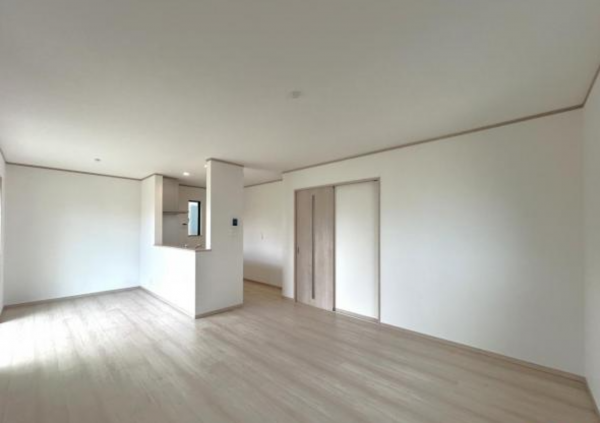 仙台市若林区堰場、新築一戸建ての画像です