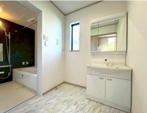 仙台市若林区堰場、新築一戸建ての画像です