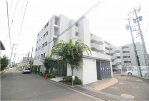 仙台市若林区南小泉、マンションの画像です