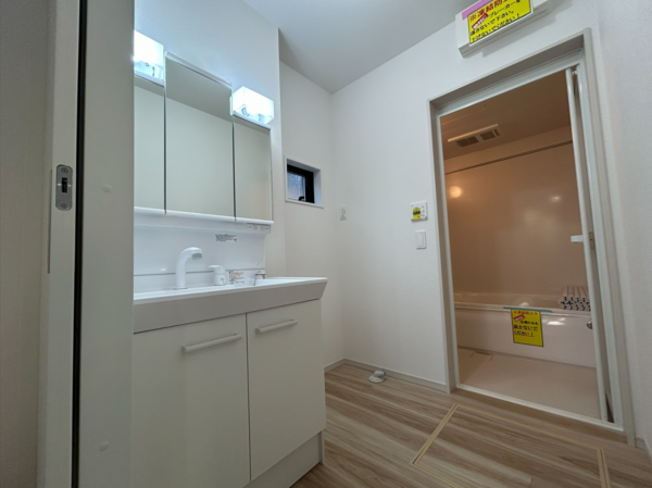 仙台市若林区上飯田、新築一戸建ての画像です