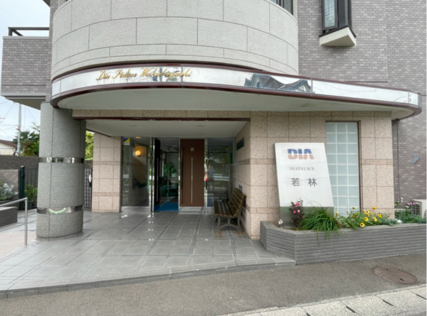 仙台市若林区遠見塚、マンションの画像です