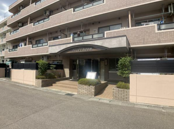 仙台市若林区伊在、マンションの画像です