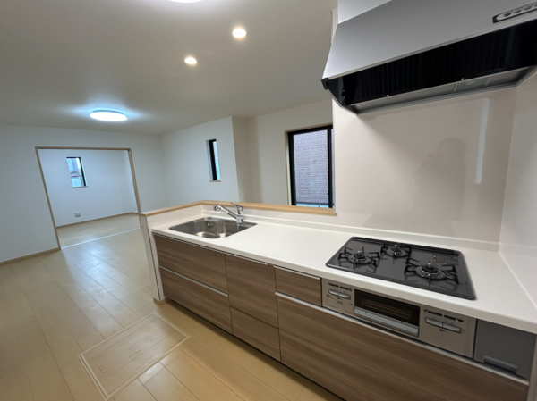 仙台市若林区霞目、新築一戸建ての画像です