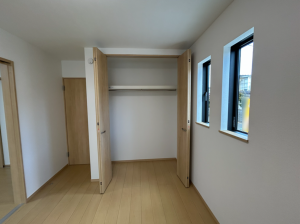 仙台市若林区霞目、新築一戸建ての画像です