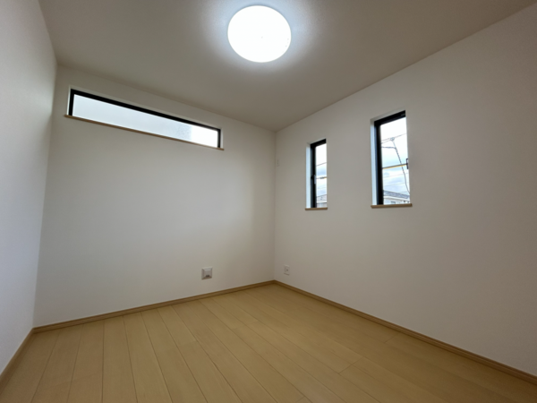 仙台市若林区霞目、新築一戸建ての画像です