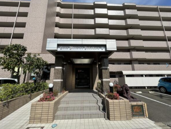 仙台市若林区中倉、マンションの画像です