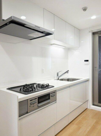 仙台市若林区六丁の目中町、マンションの画像です