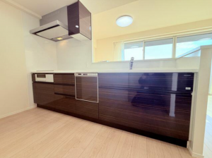 仙台市若林区新寺、マンションの画像です