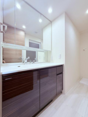 仙台市若林区新寺、マンションの画像です