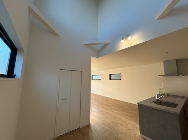 仙台市若林区上飯田、新築一戸建ての画像です