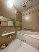 仙台市若林区遠見塚、マンションの画像です