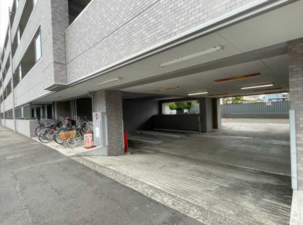 仙台市若林区遠見塚、マンションの画像です