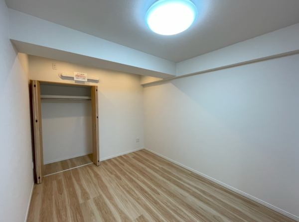 仙台市若林区遠見塚、マンションの画像です