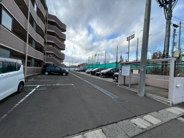 仙台市若林区伊在、マンションの画像です