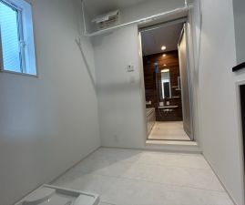 仙台市若林区二軒茶屋、新築一戸建ての画像です