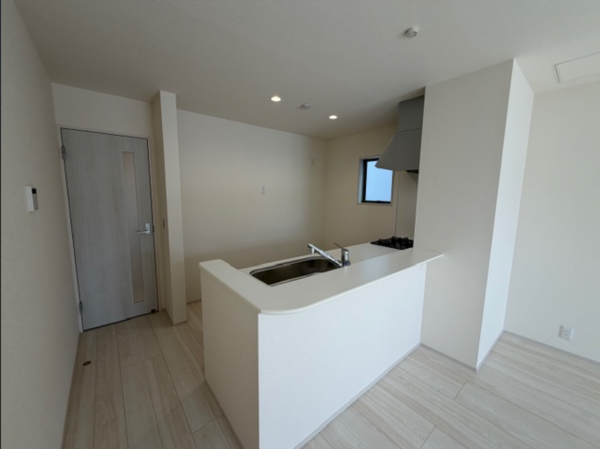 仙台市若林区南小泉、新築一戸建ての画像です