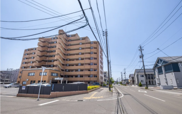 仙台市若林区蒲町東、マンションの画像です