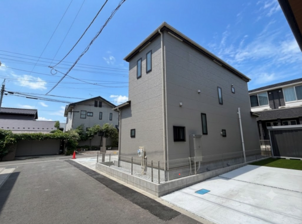仙台市若林区保春院前丁、新築一戸建ての画像です