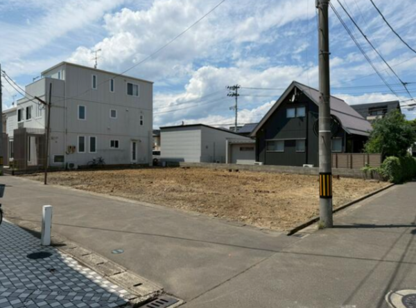 仙台市若林区中倉、新築一戸建ての画像です