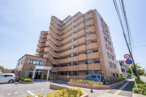 仙台市若林区蒲町東、マンションの画像です