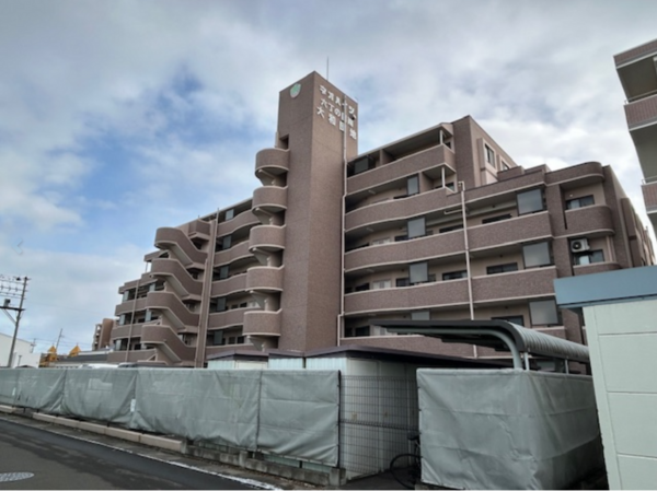 仙台市若林区伊在、マンションの画像です