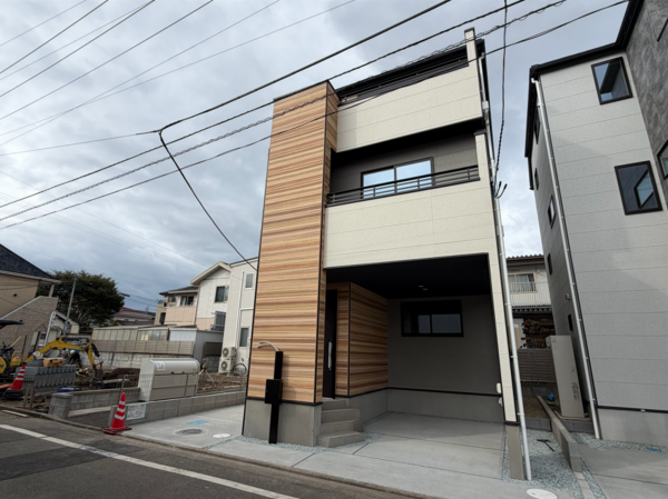 仙台市若林区裏柴田町、新築一戸建ての画像です