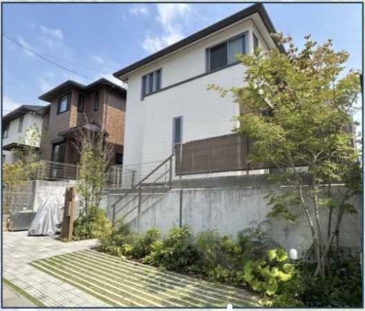 和泉市はつが野、中古一戸建ての外観画像です