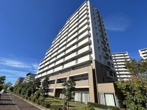 和泉市いぶき野、マンションの画像です