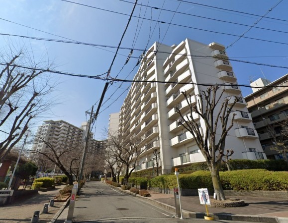 和泉市伏屋町、マンションの画像です